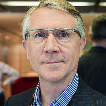 Dr Peter Jones